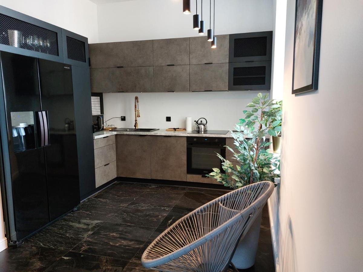 Lof Central Apartment Z Miejscem Parkingowym Stary Toruń Buitenkant foto