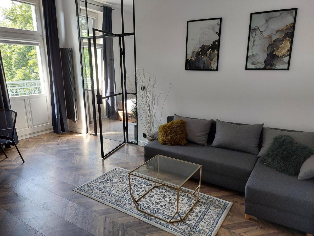 Lof Central Apartment Z Miejscem Parkingowym Stary Toruń Buitenkant foto