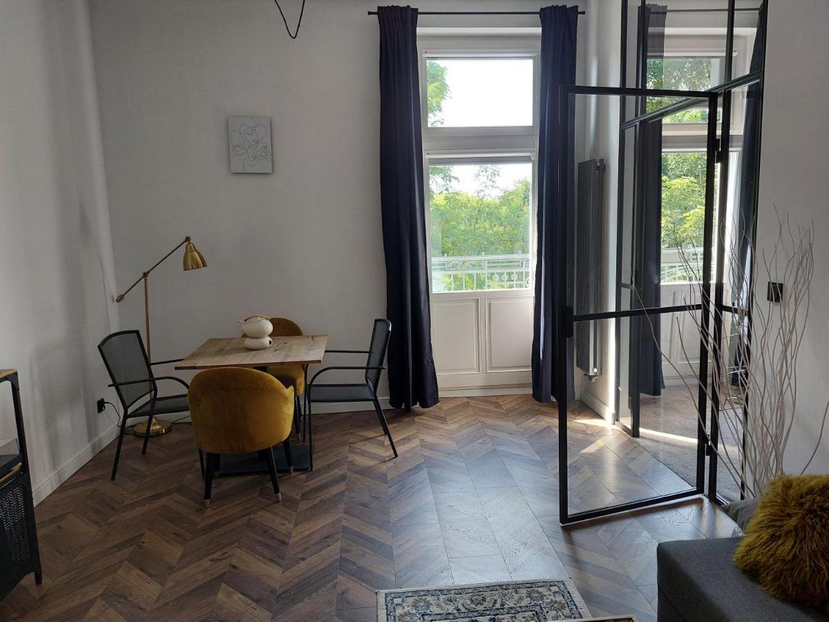 Lof Central Apartment Z Miejscem Parkingowym Stary Toruń Buitenkant foto